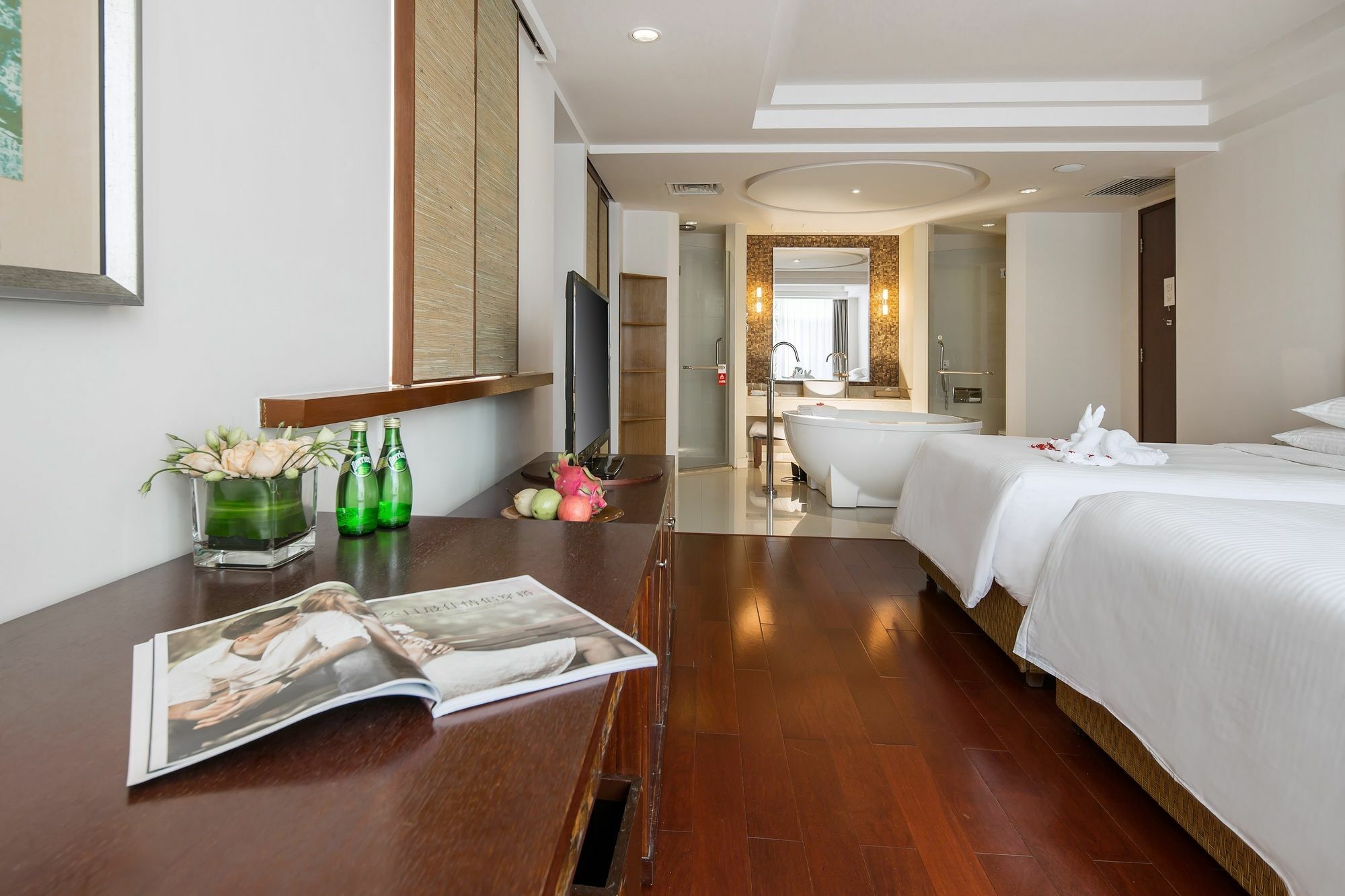 La Floret Villas Yalong Bay Sanya Luoyushangcun Екстериор снимка