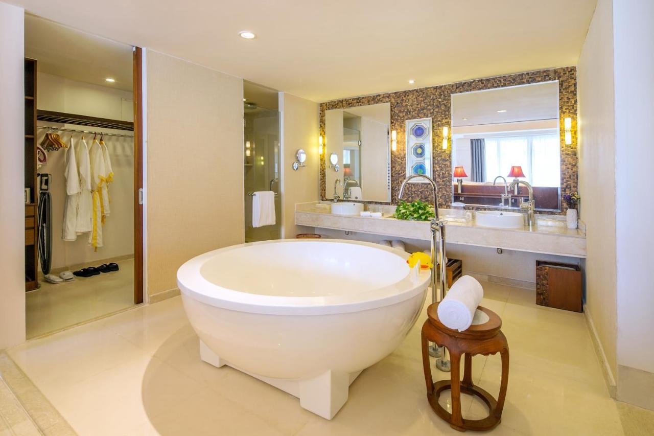 La Floret Villas Yalong Bay Sanya Luoyushangcun Екстериор снимка